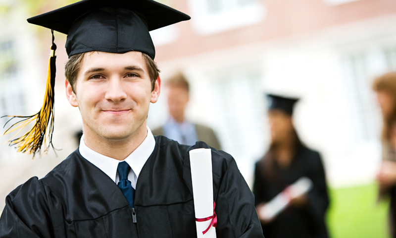 Should You Choose An Experienced Sales Rep Or A Recent Graduate?
